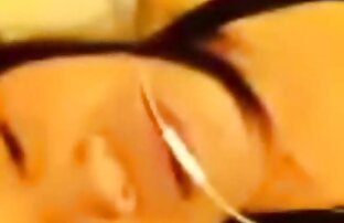 XXX セクシーな女の子は職人を誘惑 官能 動画 無料 女性