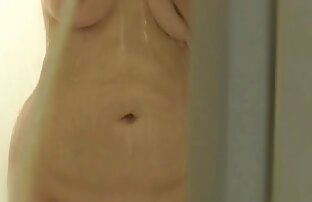 XXX Fucks自身のお尻の前のウェブカメラ 女性 アダルト エリー