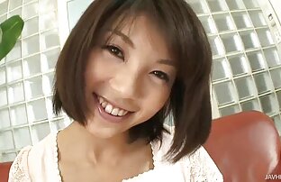 XXX ポルノ教師のメガネ♥学校の端 動画 アダルト 女性