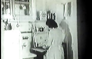 XXX ポルノ教師とともにAisha(Aysha) 女性 玩具 動画