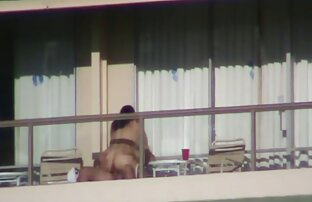 XXX カリカリお尻ラナローズは巨大なチョコレートのトランクを突っ込んだ 女 の 潮吹き エロ 動画